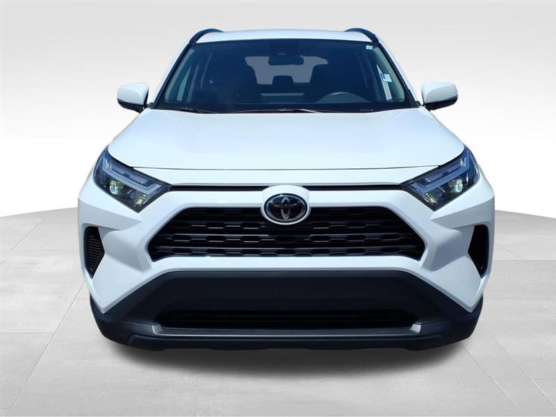 Toyota RAV4  2024