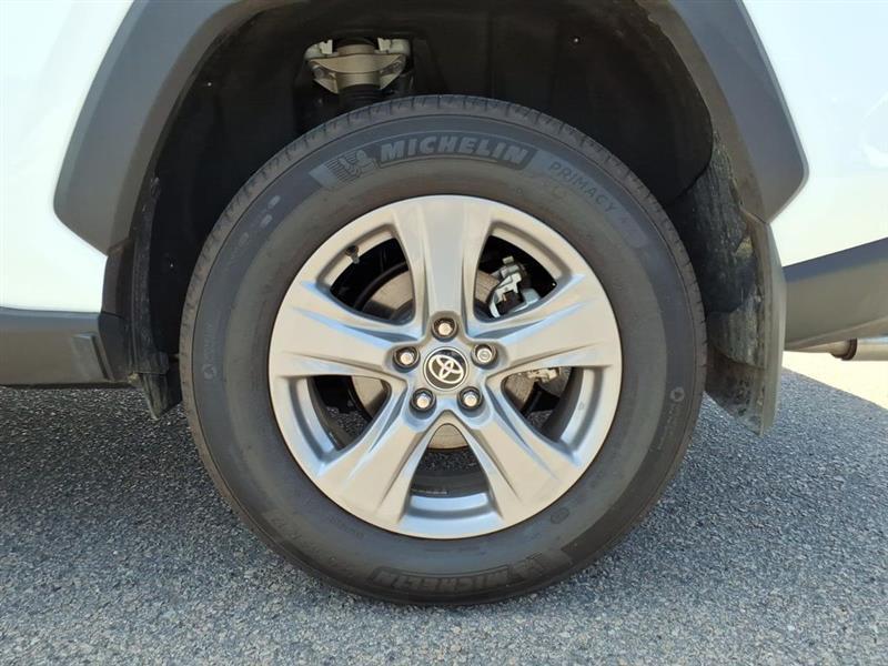 Toyota RAV4  2024