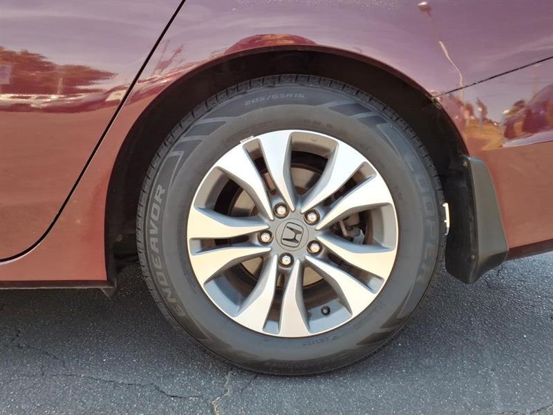 Honda Accord LX Sedan CVT 2013