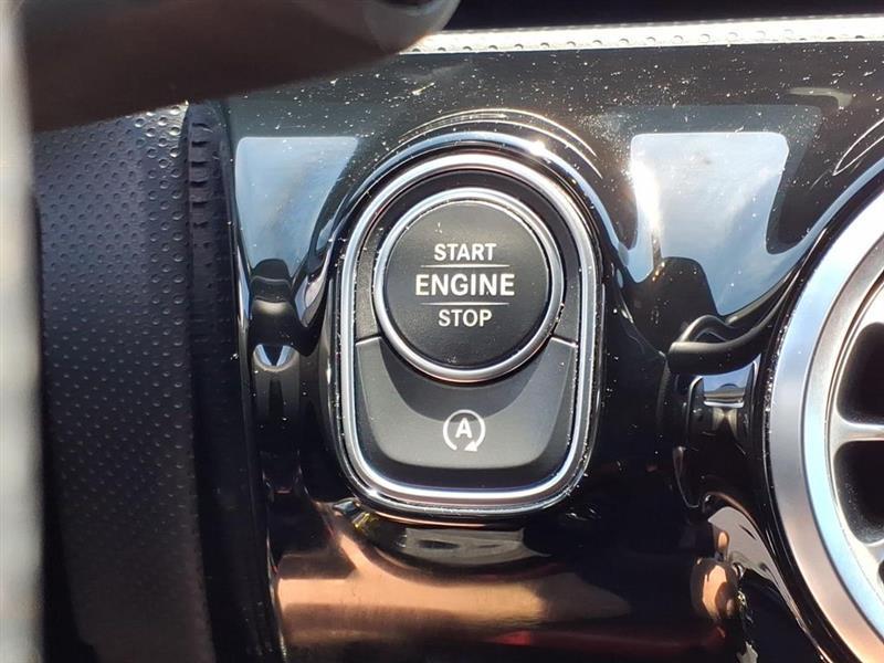 Mercedes-Benz A-Class A 220 4MATIC 2021
