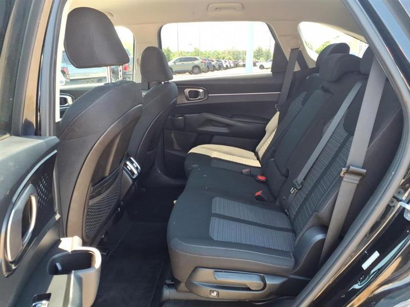 Kia Sorento LX 2WD 2021