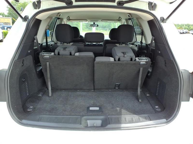 Nissan Pathfinder S 2020