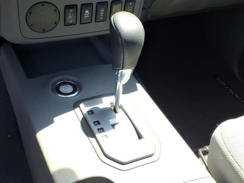 Nissan Frontier SV Crew Cab 2WD 2021
