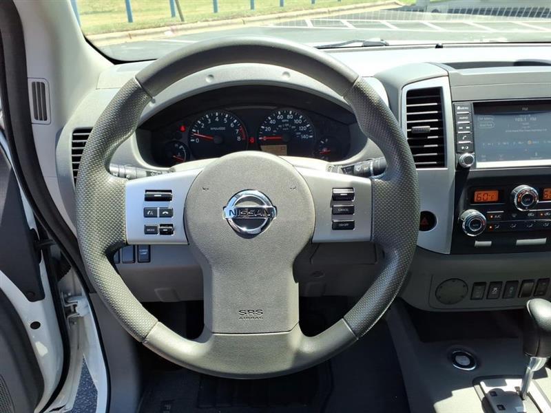 Nissan Frontier SV Crew Cab 2WD 2021
