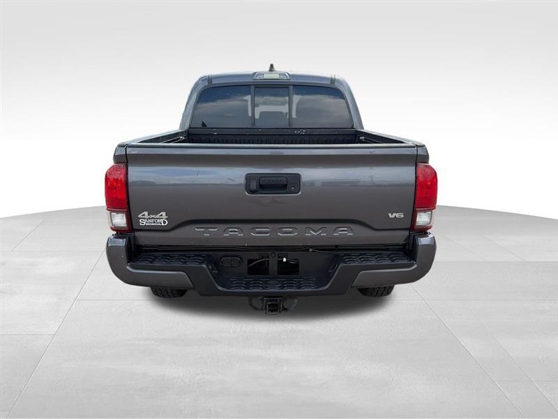 Toyota Tacoma SR5 Double Cab Long Bed V6 6AT 4WD 2022