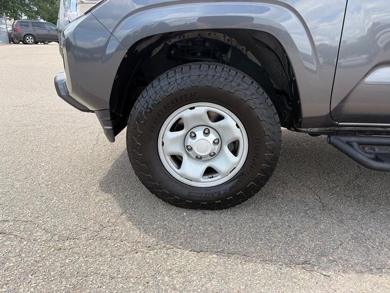 Toyota Tacoma SR5 Double Cab Long Bed V6 6AT 4WD 2022