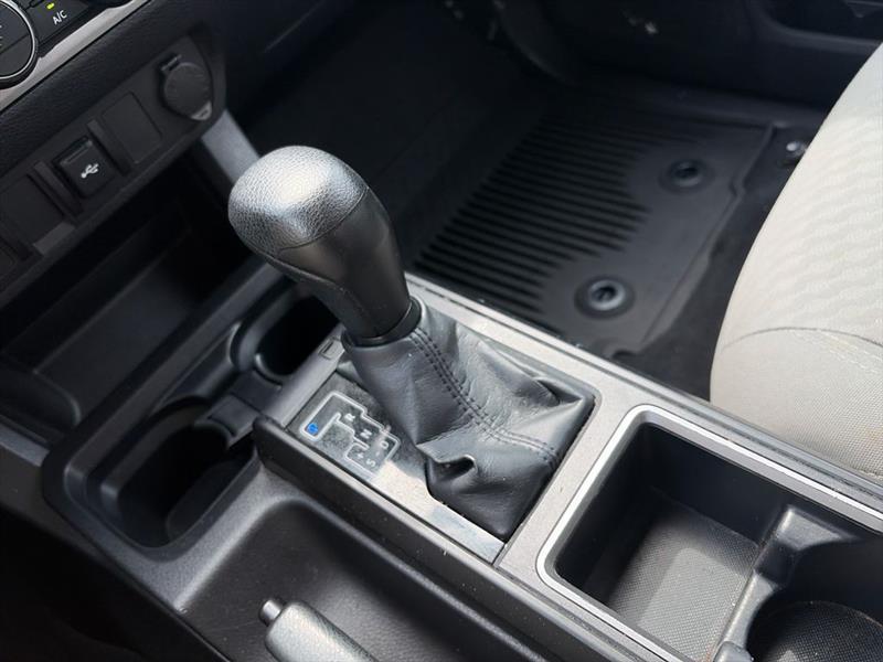 Toyota Tacoma SR5 Double Cab Long Bed V6 6AT 4WD 2022