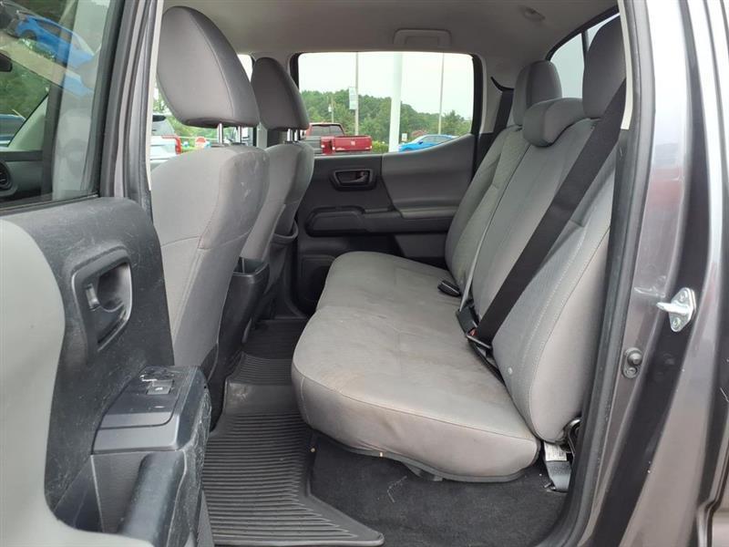 Toyota Tacoma SR5 Double Cab Long Bed V6 6AT 4WD 2022