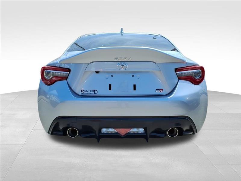 Toyota 86 Base 6A 2020