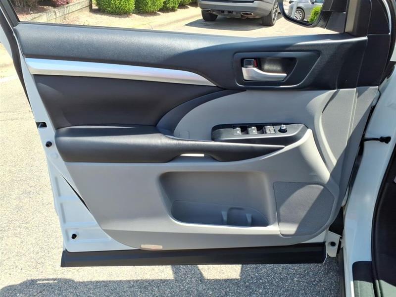 Toyota Highlander XLE AWD V6 2018