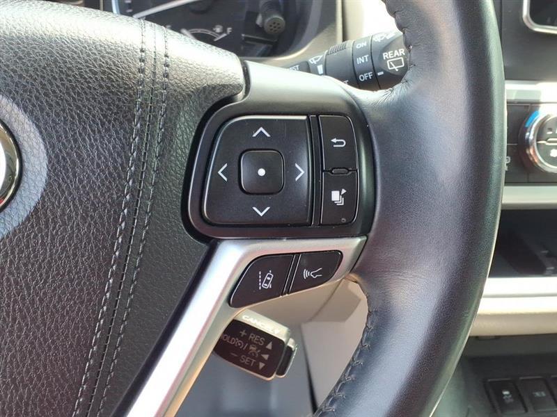 Toyota Highlander XLE AWD V6 2018
