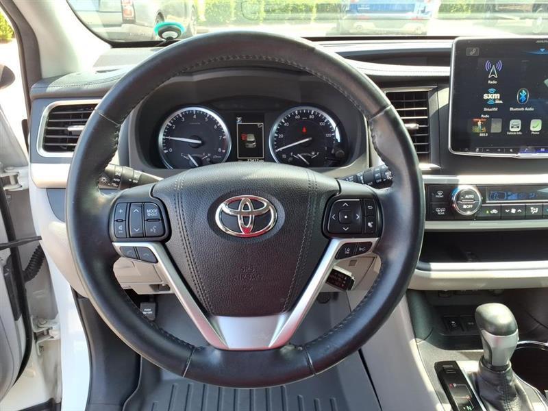 Toyota Highlander XLE AWD V6 2018