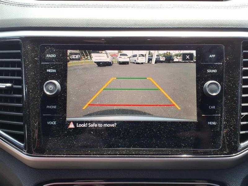 Volkswagen Atlas SE w/Technology 4MOTION 2022