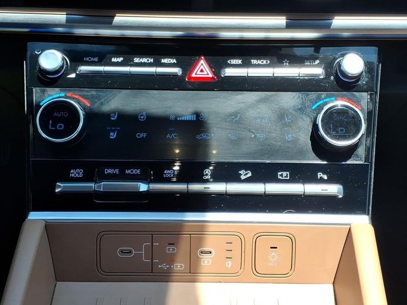 Hyundai Santa Fe Limited AWD 2025
