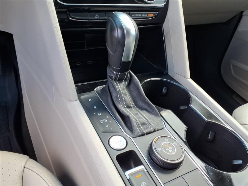 Volkswagen Atlas SE w/Technology 4MOTION 2022