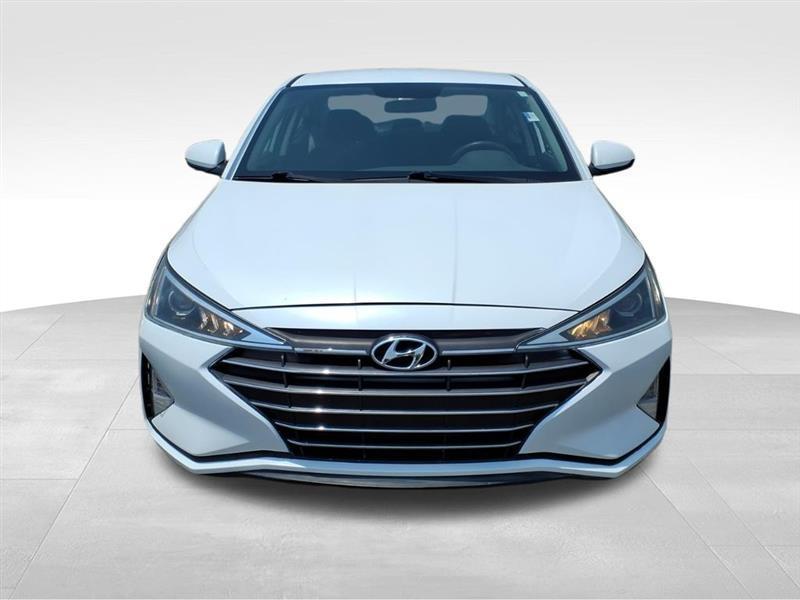 Hyundai Elantra SE 6M 2019