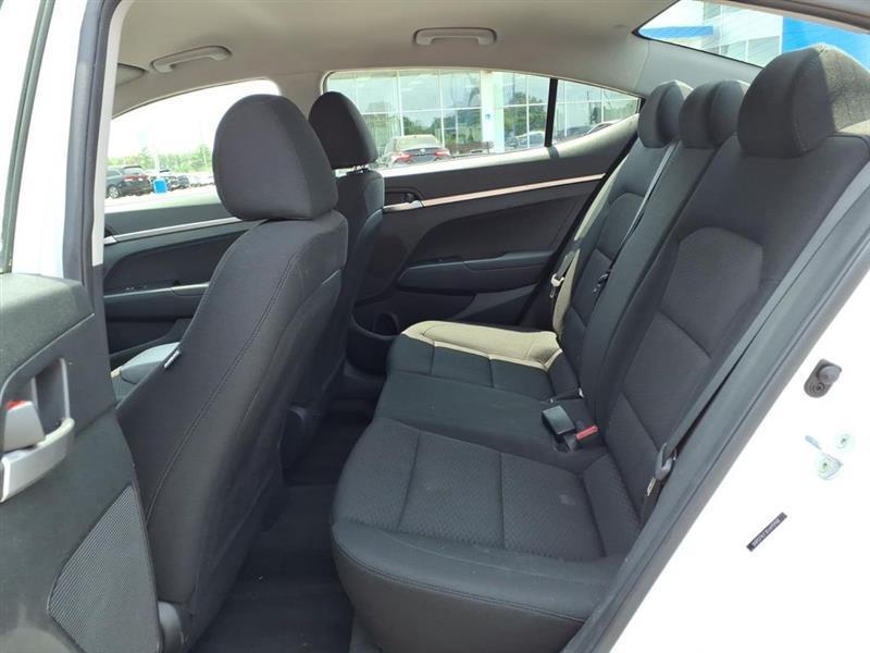 Hyundai Elantra SE 6M 2019
