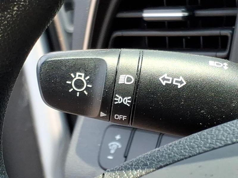 Hyundai Elantra SE 6M 2019