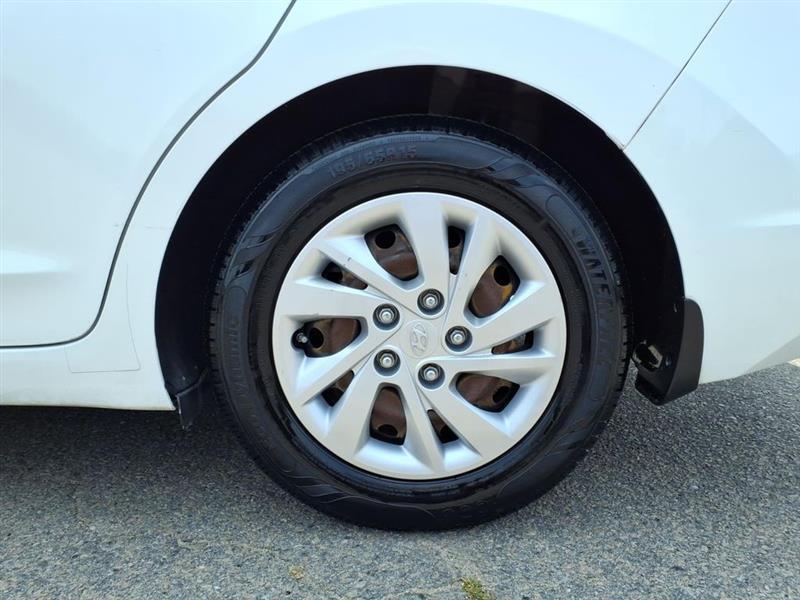Hyundai Elantra SE 6M 2019