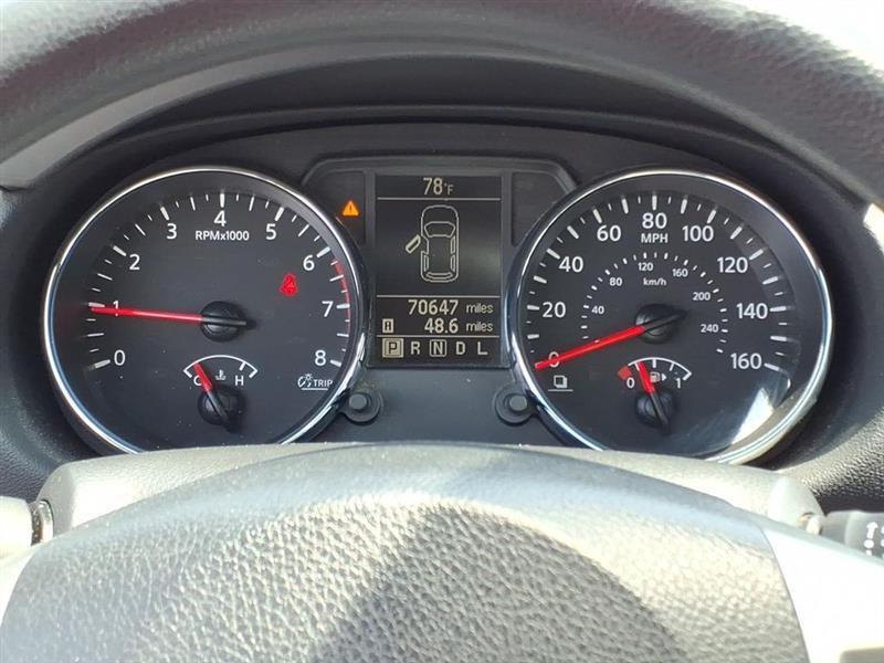 Nissan Rogue SV FWD 2013