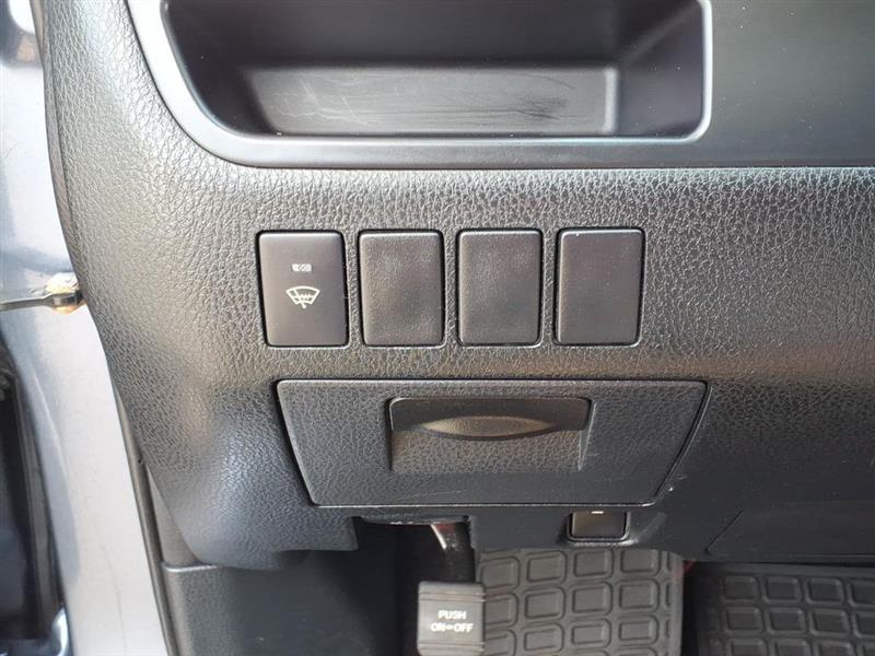 Toyota Highlander LE FWD I4 2015