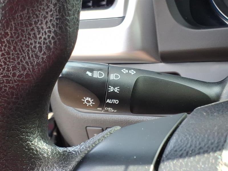 Toyota Highlander LE FWD I4 2015
