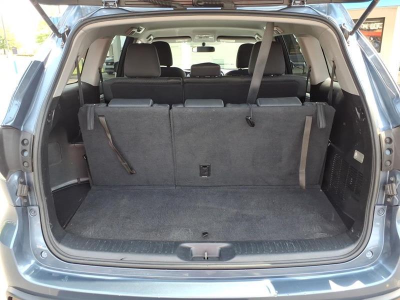 Toyota Highlander LE FWD I4 2015