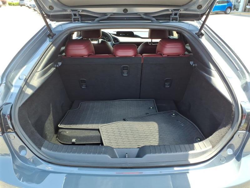Mazda MAZDA3 Preferred Hatchback 2023