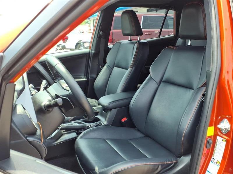 Toyota RAV4 SE 4WD 2016