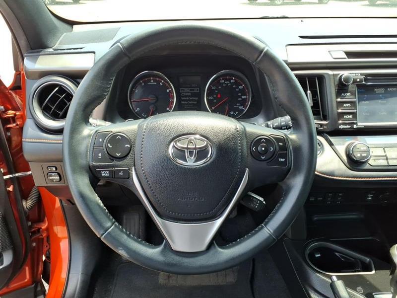 Toyota RAV4 SE 4WD 2016