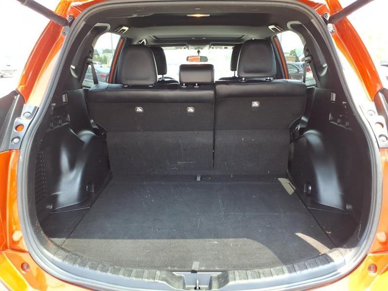 Toyota RAV4 SE 4WD 2016