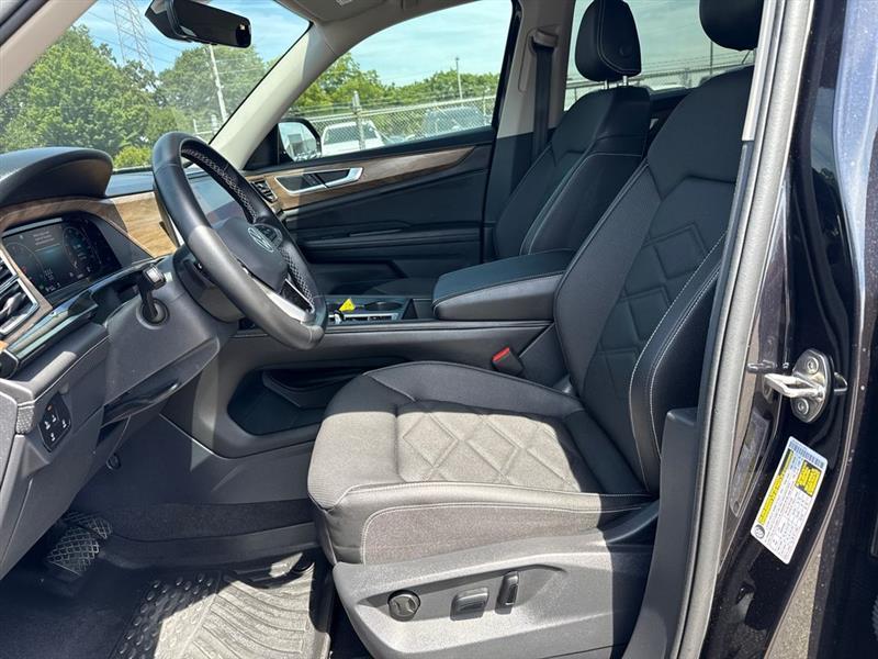 Volkswagen Atlas SE 2025