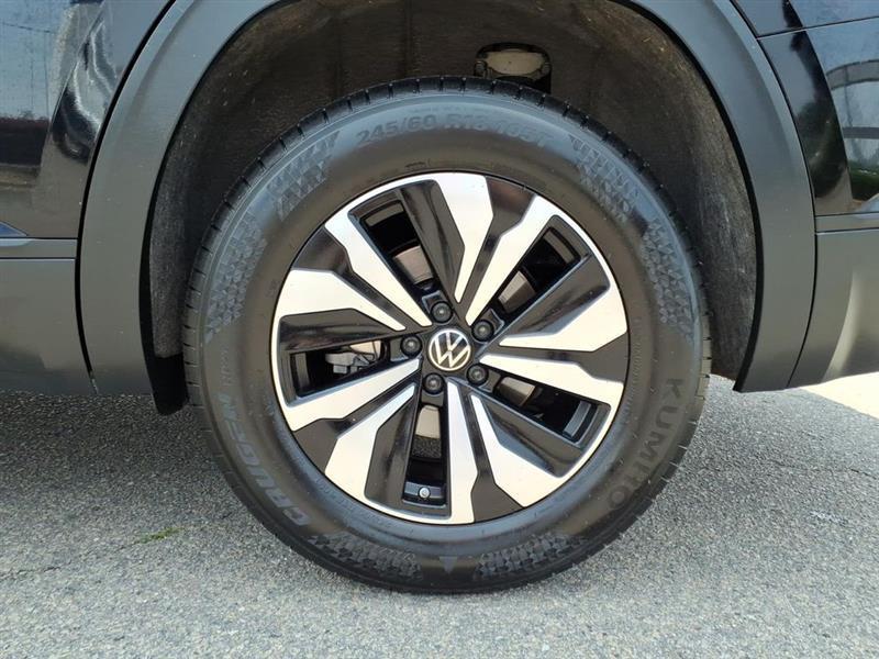 Volkswagen Atlas SE 2025