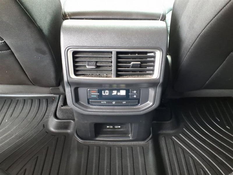 Volkswagen Atlas SE 2025