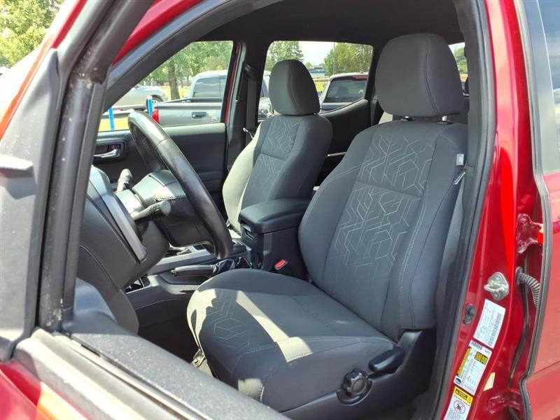 Toyota Tacoma SR5 Double Cab Long Bed V6 6AT 4WD 2017