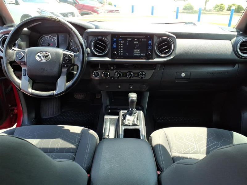 Toyota Tacoma SR5 Double Cab Long Bed V6 6AT 4WD 2017