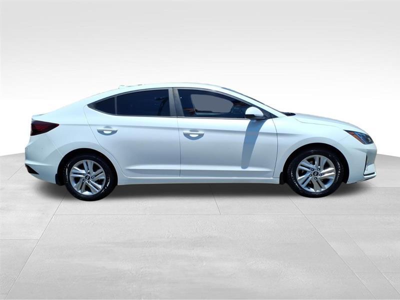 Hyundai Elantra Limited 2020