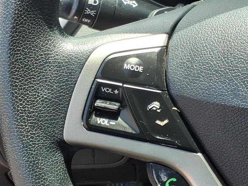 Hyundai Veloster Base 2013