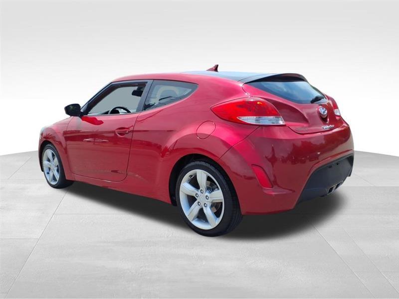Hyundai Veloster Base 2013