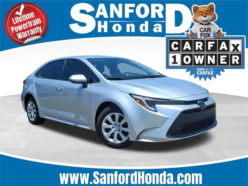 Toyota Corolla Hybrid LE 2025