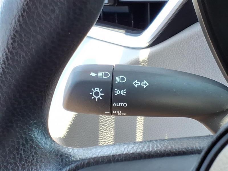 Toyota Corolla Hybrid LE 2025
