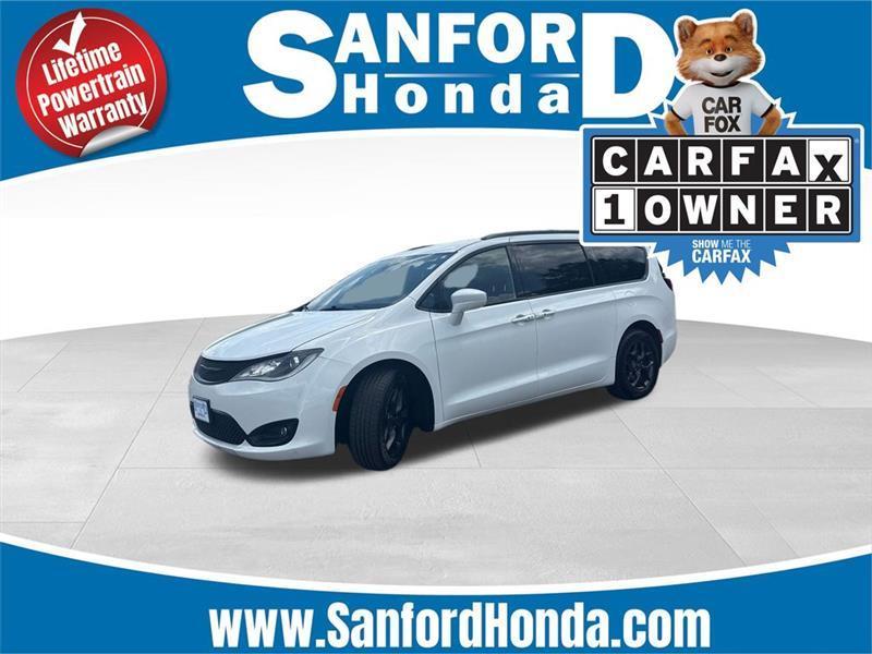 2019 Chrysler Pacifica Touring-L