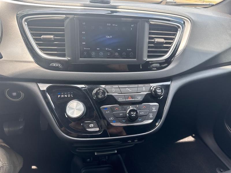 Chrysler Pacifica Touring-L 2019