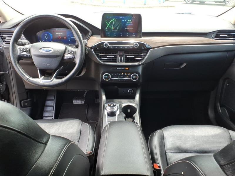 Ford Escape Titanium 4WD 2020