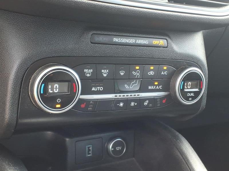 Ford Escape Titanium 4WD 2020