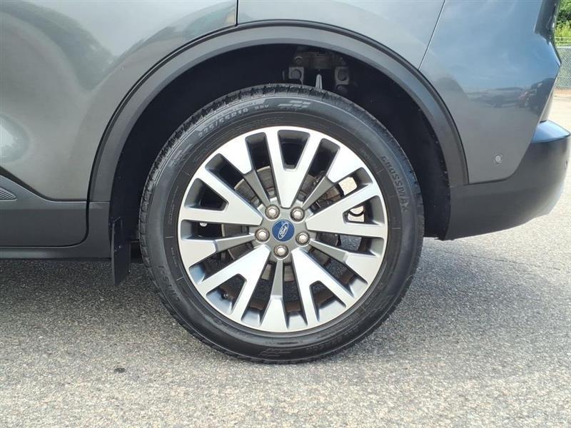 Ford Escape Titanium 4WD 2020