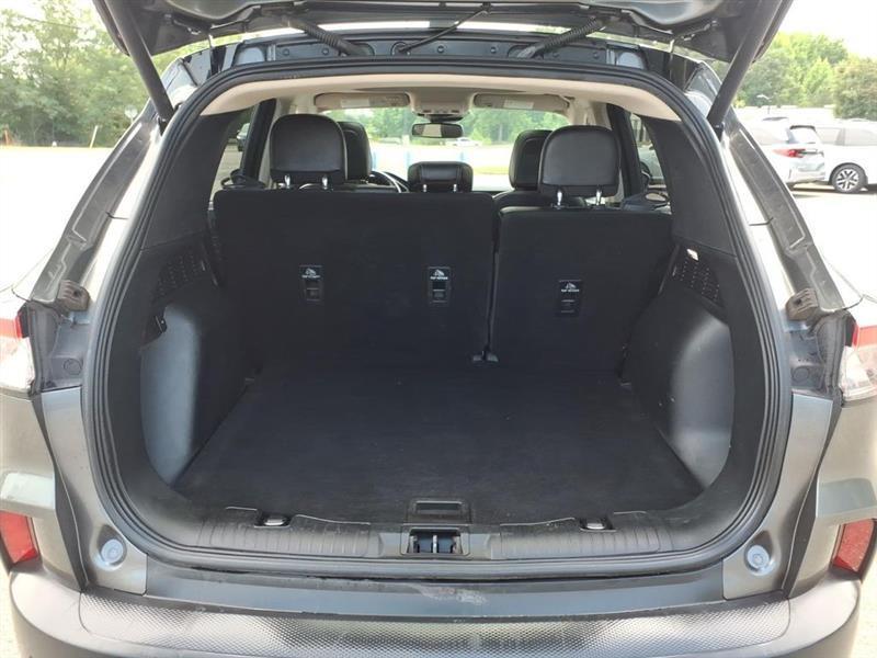 Ford Escape Titanium 4WD 2020