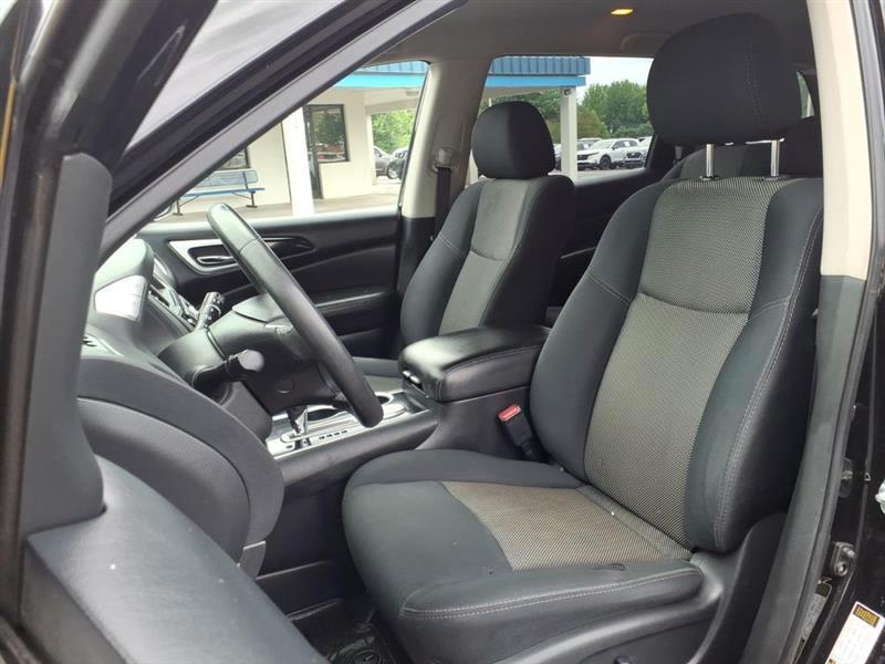 Used 2018 Nissan Pathfinder SV with VIN 5N1DR2MN7JC608134 for sale in Sanford, NC