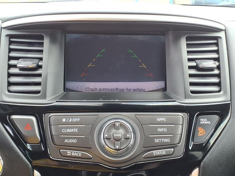 Nissan Pathfinder SV 2WD 2018