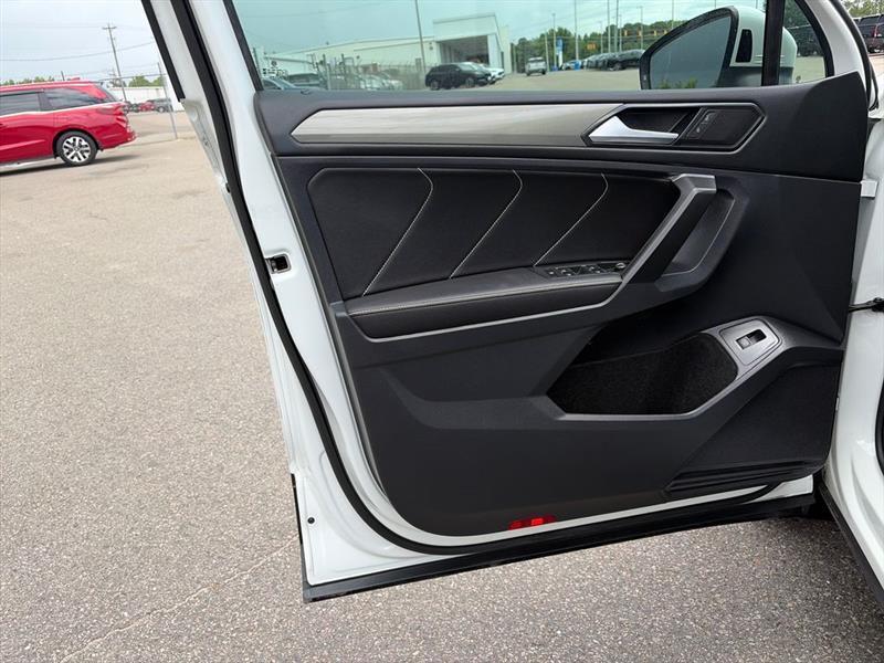 Volkswagen Tiguan SE 2023